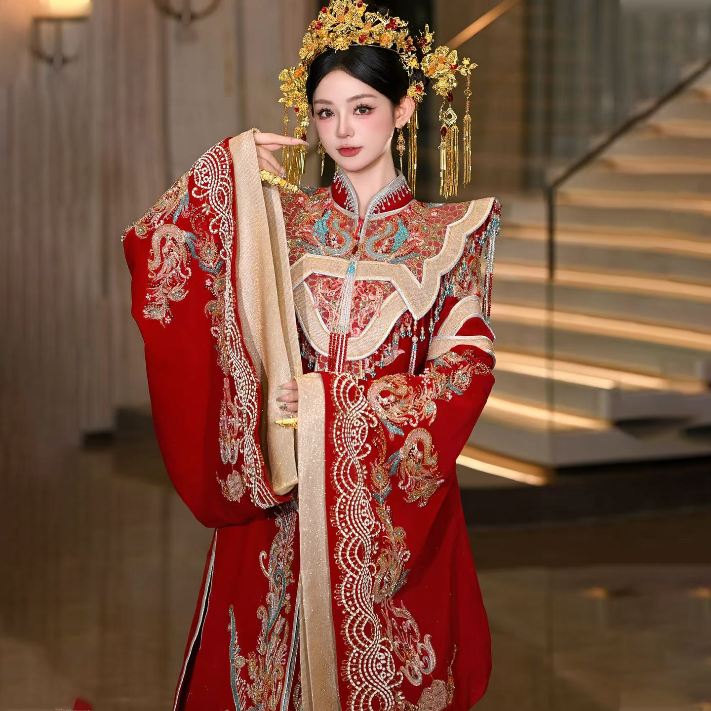 高级秀禾服婚服2025新款新娘敬酒出阁嫁衣中式重工凤冠霞披服1077