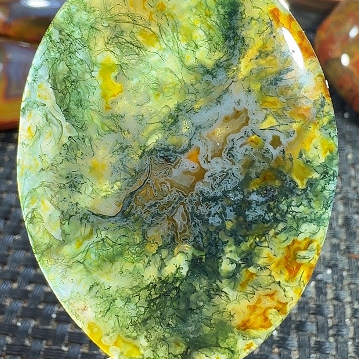 彬***礼玛瑙/玉髓未镶嵌颈饰