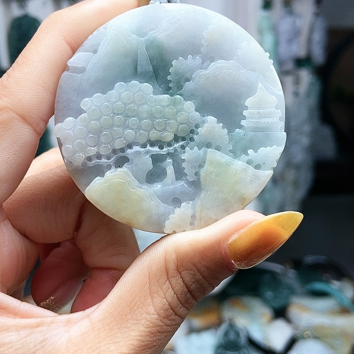 翡翠未镶嵌颈饰翡翠