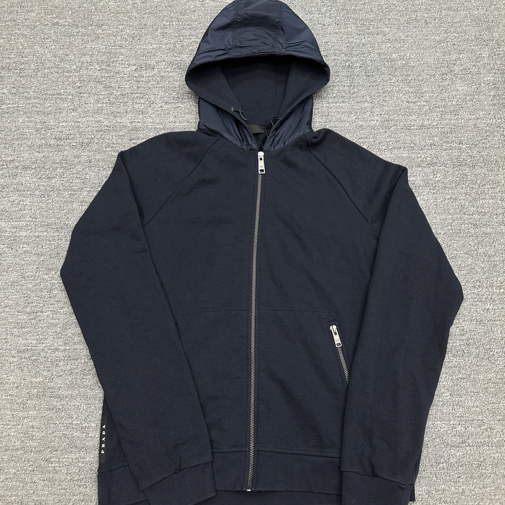 95新 Prada/普拉达 s码 prada黑标尼龙拼接卫衣 95新