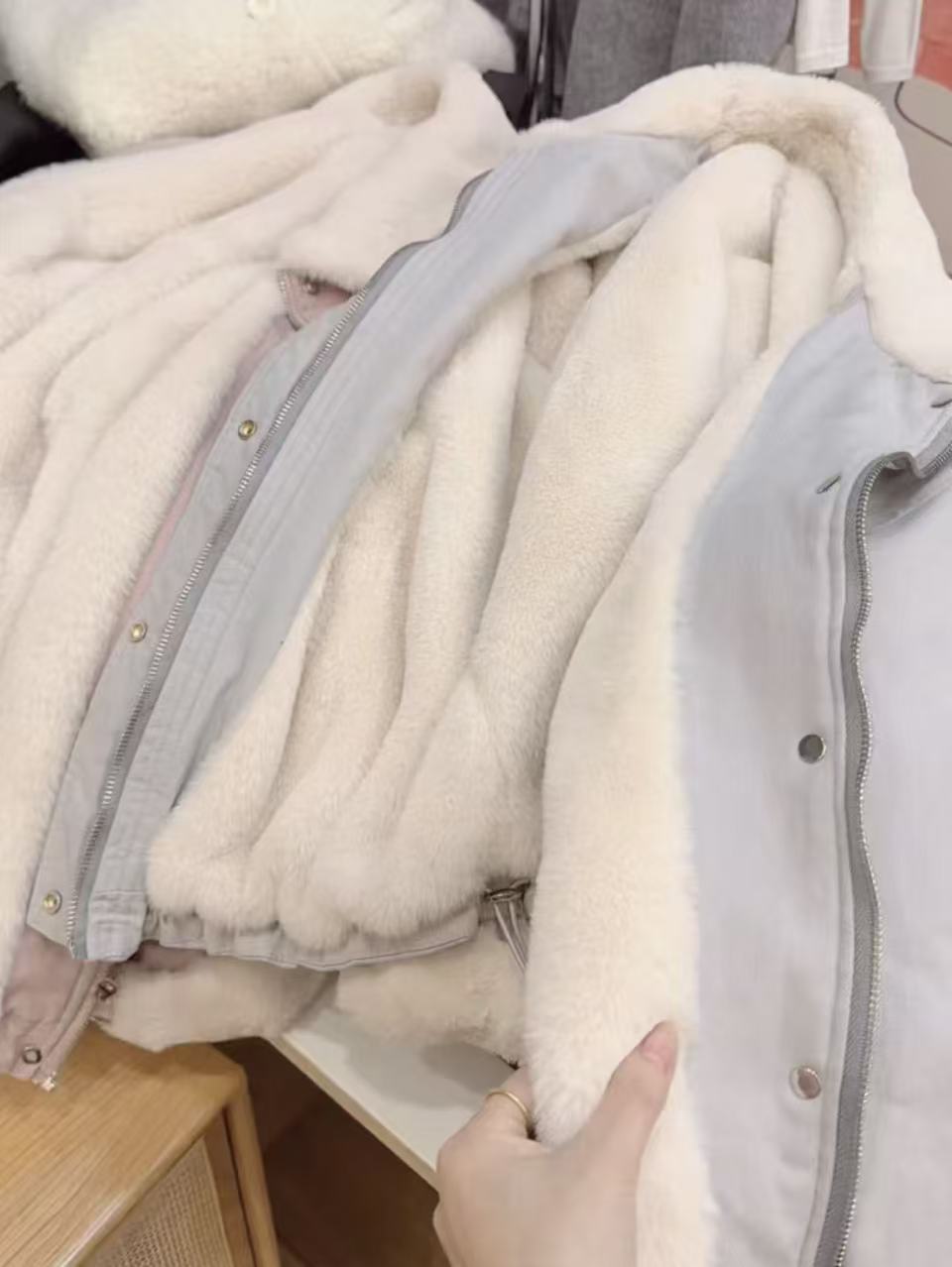 七言家巨好看  #深冬小火炉云水蓝工装派克绒绒翻领加厚保暖外套