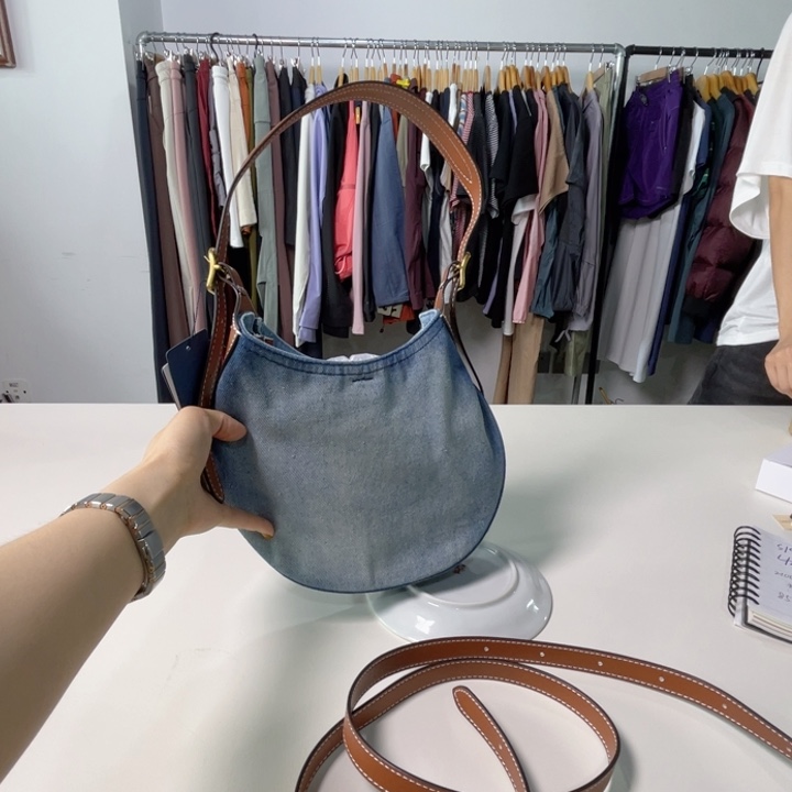 瓷片280。。。。。。。。。。。。。。。。。。。。