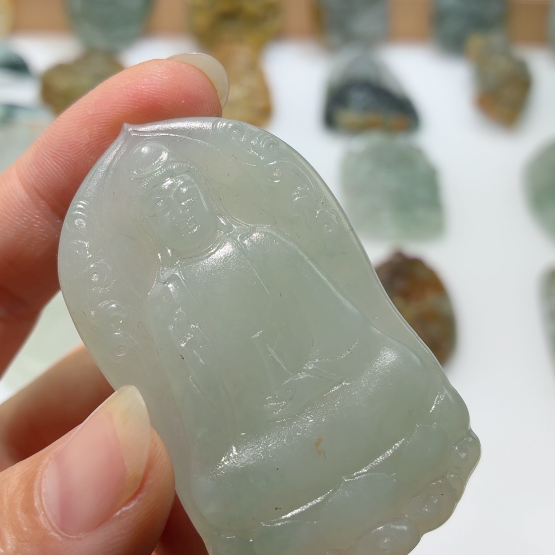 定制翡翠未镶嵌毛货