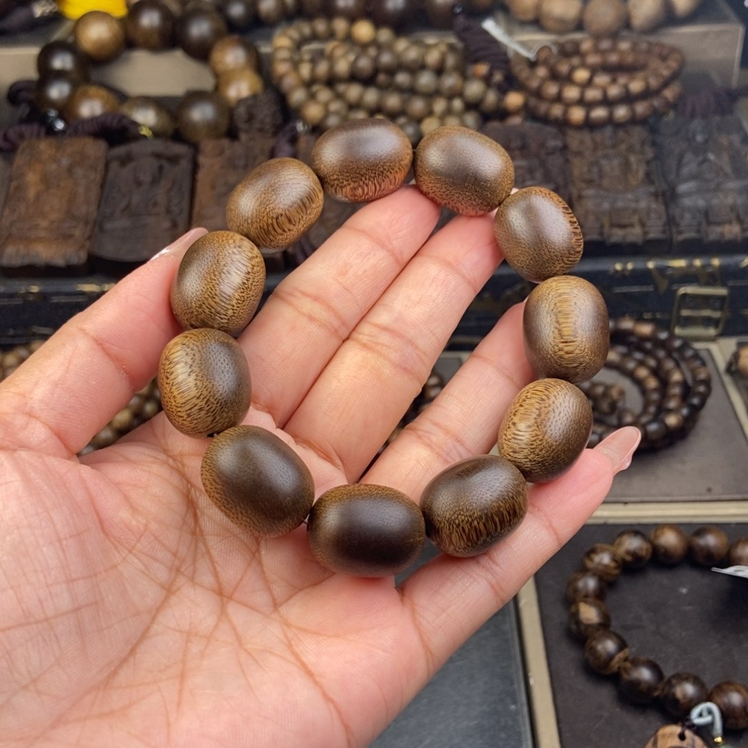 沉香手串鼓*越南芽庄白棋楠