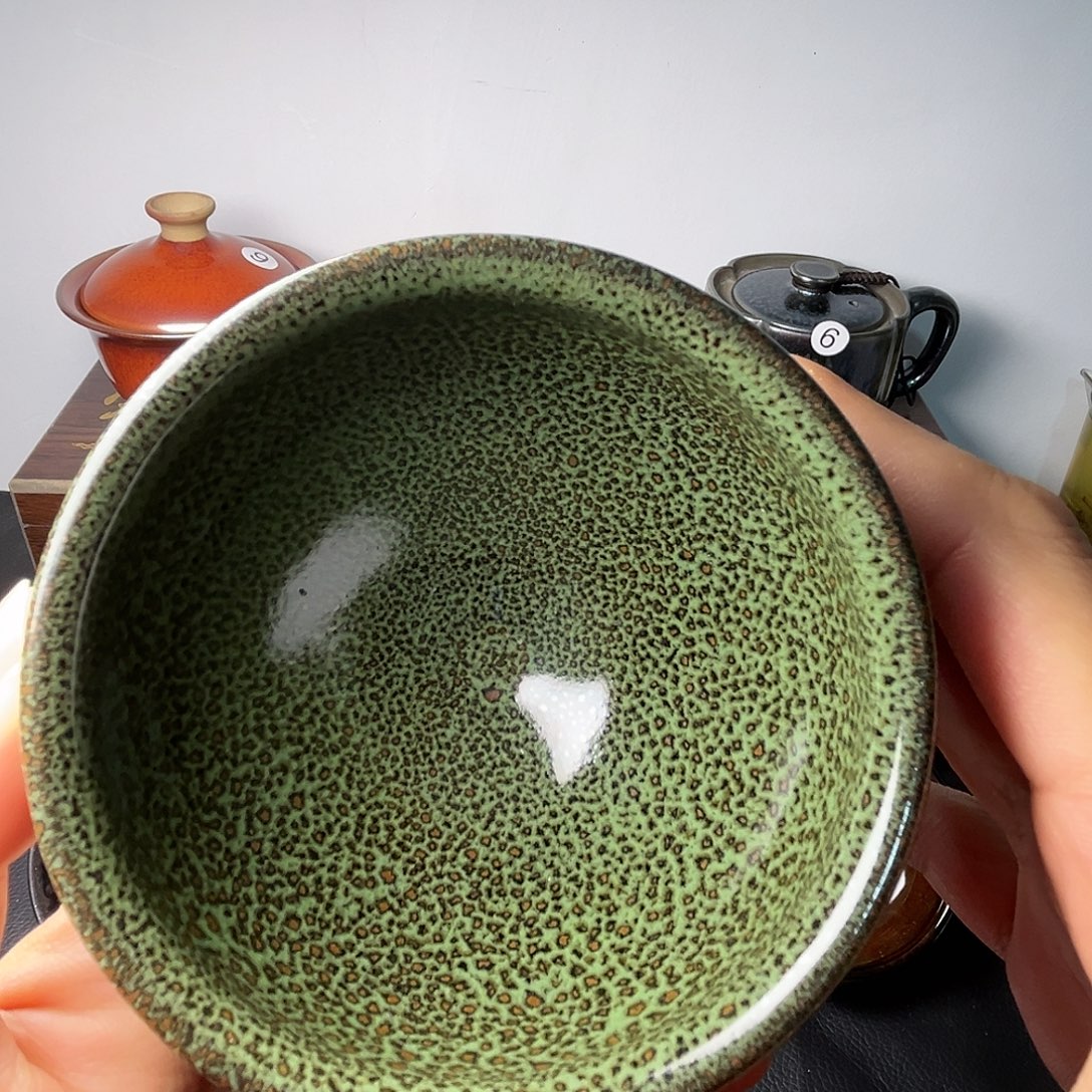 茶盏我不敢看电视你要干