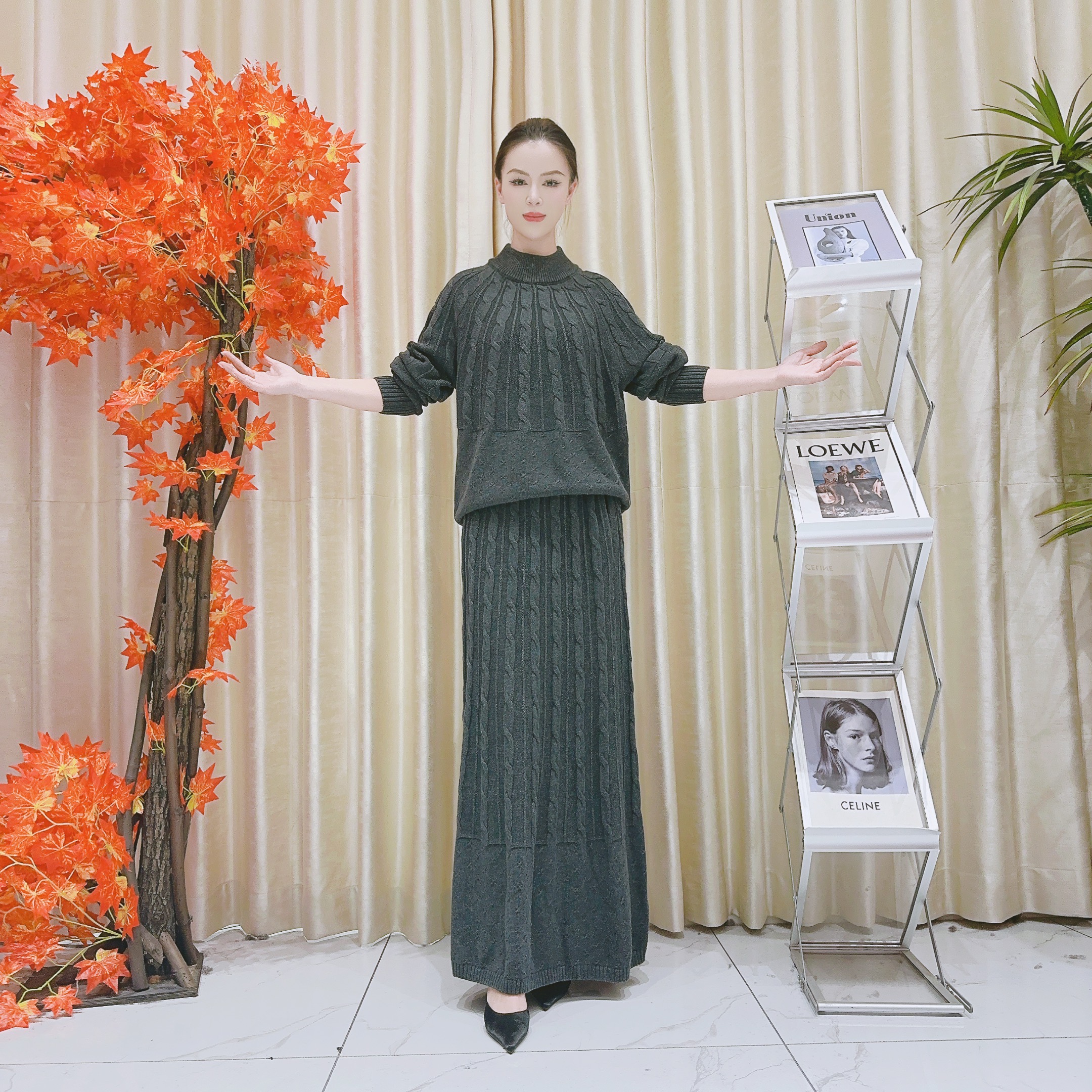 A039炭灰大麻花立体提花设计秋冬长款提花轻奢针织两件套