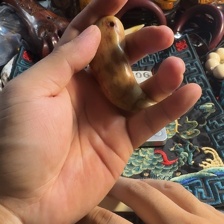 摆件多少钱一个月啊你