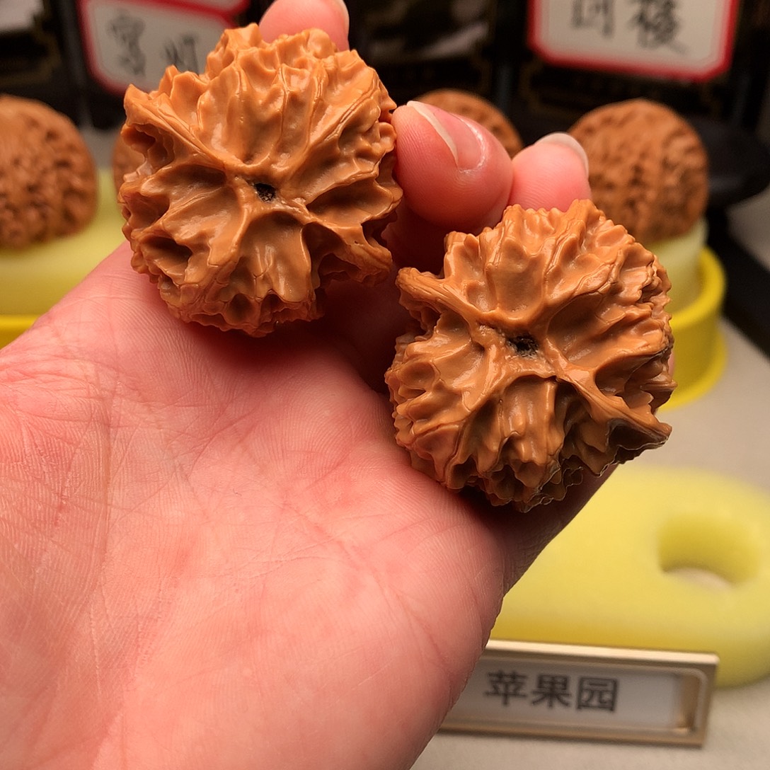 吊坠文玩核桃40尺精品苹果园651号