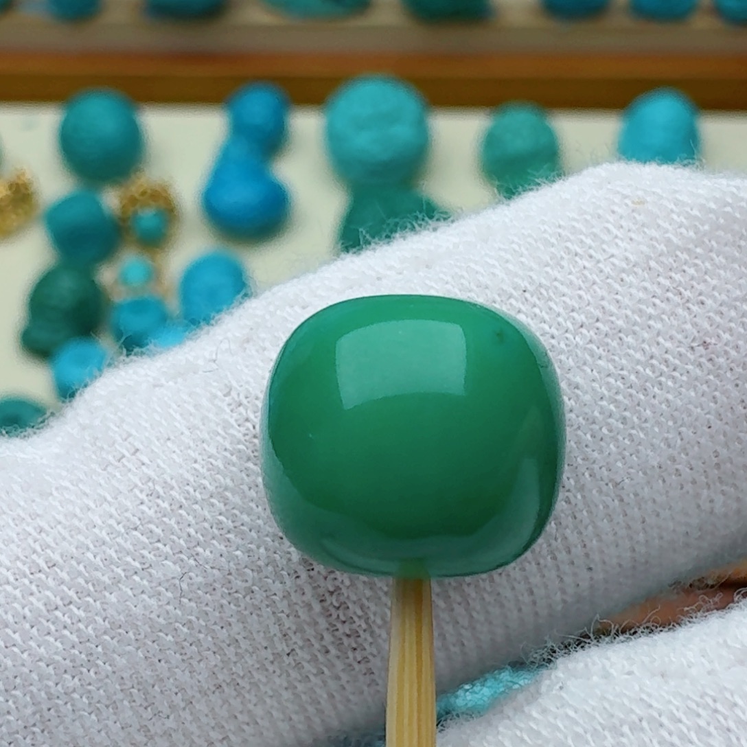 绿松石未镶嵌老型10.7