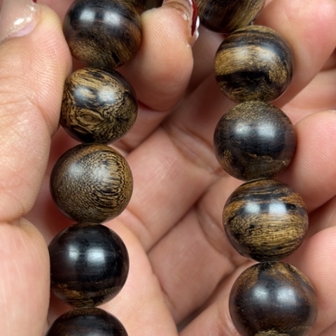 沉香手串亮**方白棋帝王虎皮瘤疤