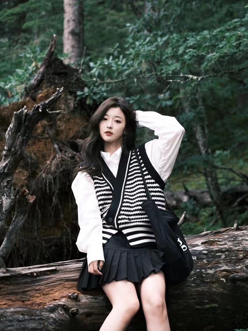 安妮撤柜款毛衣样衣马甲背心开衫格子马夹外套时尚百搭马甲背心