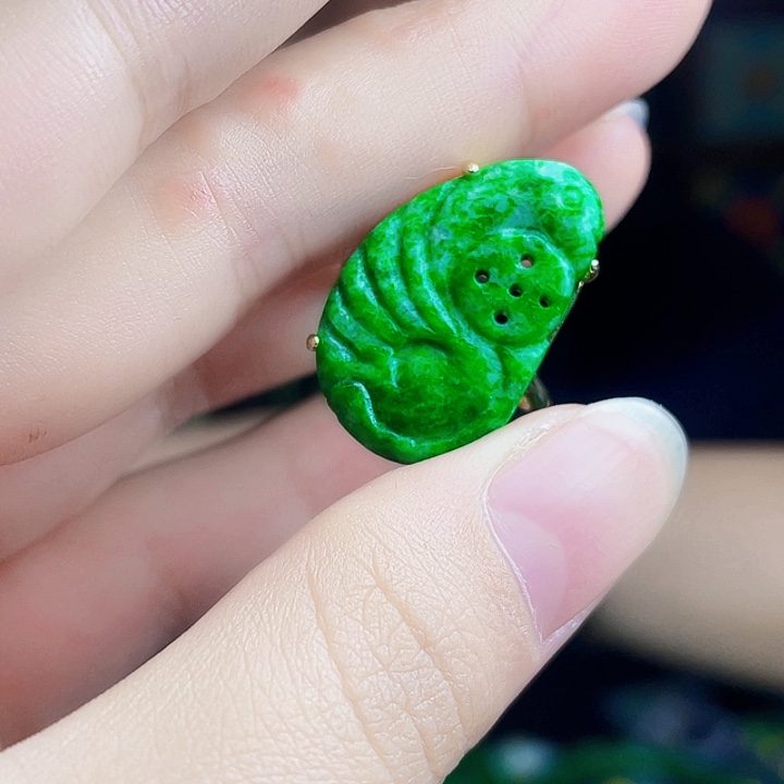 翡翠银S925镶嵌颈饰多样性