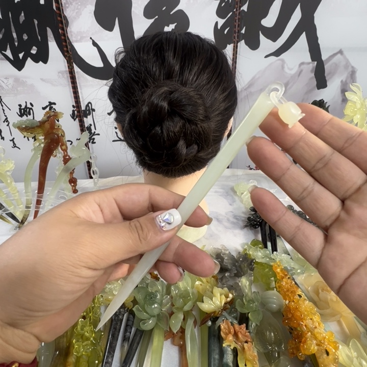 蛇纹石玉未镶嵌发饰