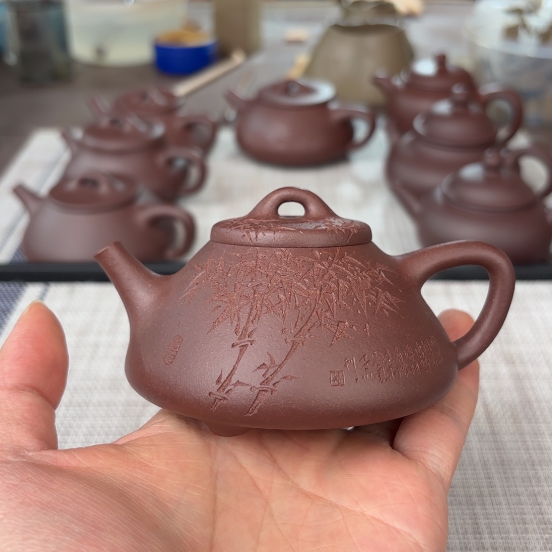 茶壶紫砂半手工老紫泥满刻子冶石瓢壶150cc