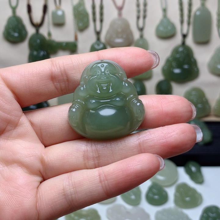 和田玉吊坠未镶嵌