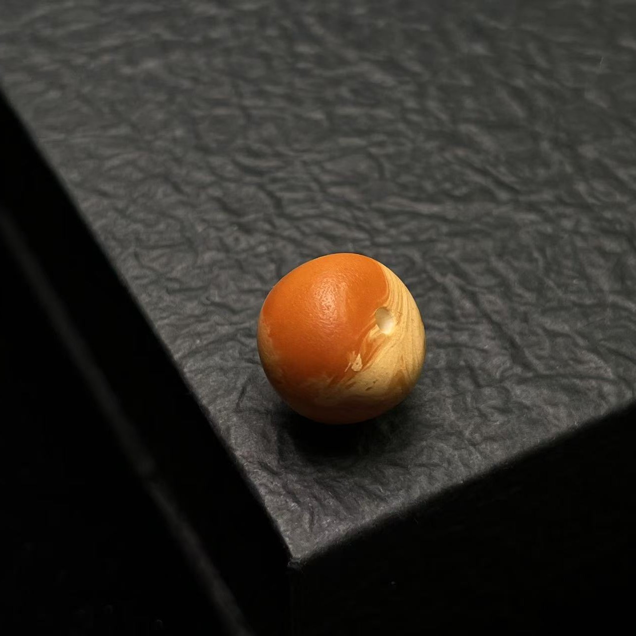 原矿蜜蜡墩子 15.5x12mm 全品无暇