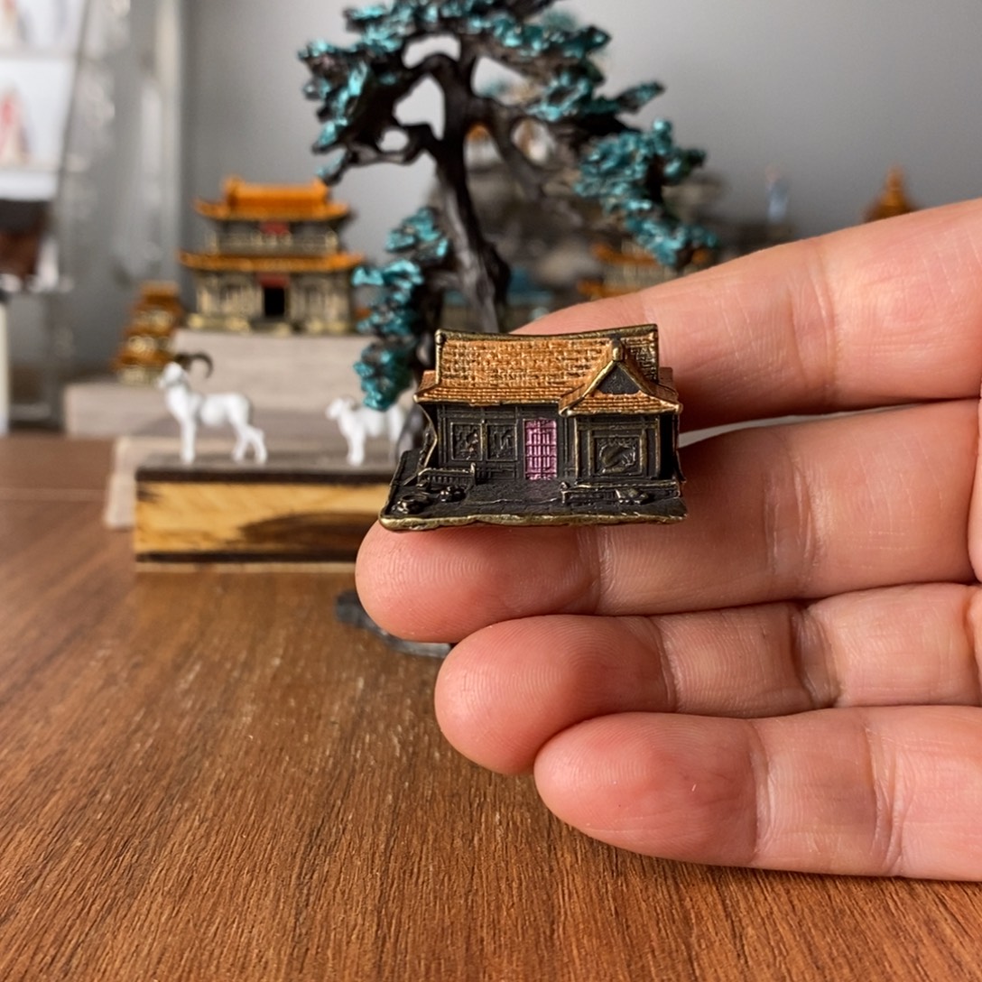 摆件我要去年底的时候