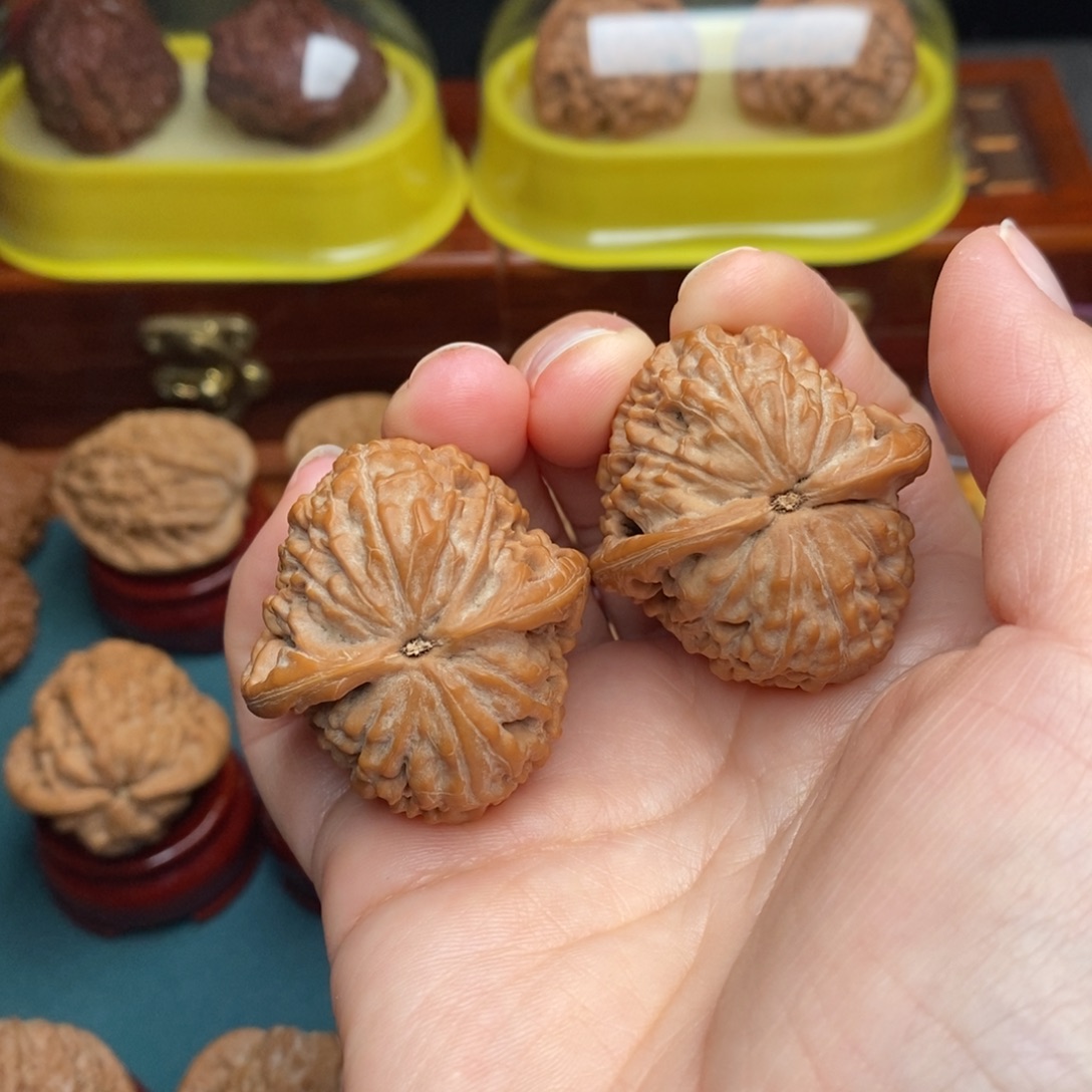 吊坠文玩核桃37莲花