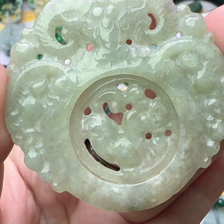 翡翠未镶嵌颈饰天然A货53