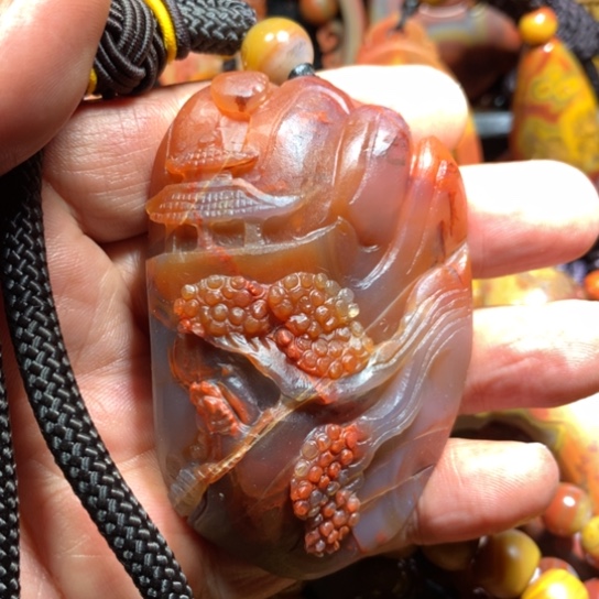 玛瑙/玉髓颈饰未镶嵌