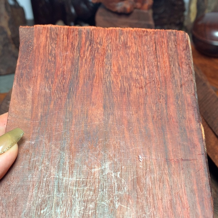 檀香紫檀（小叶紫檀）謙*