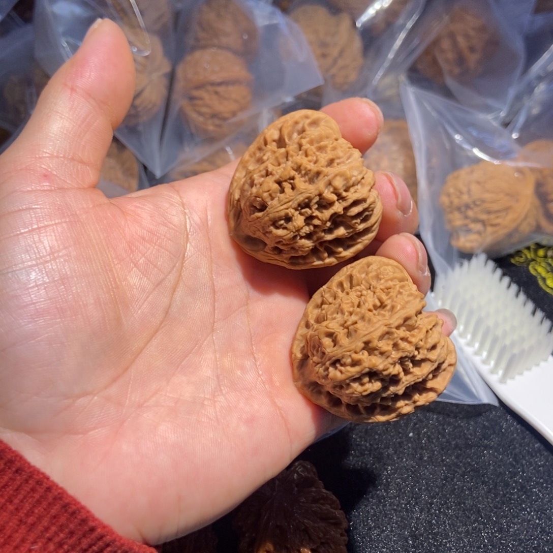 吊坠文玩核桃三角南疆涿鹿毕业对158