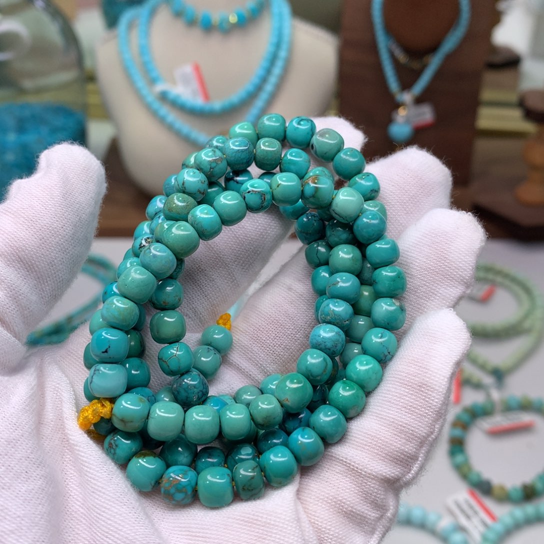 绿松石配饰未镶嵌