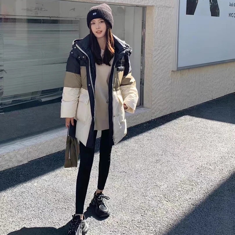 高蓬松90绒中长款拼色羽绒服