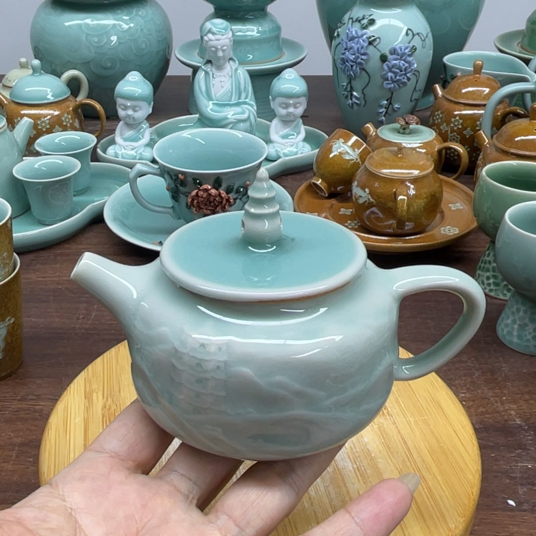 微瑕特价青瓷青瓷器