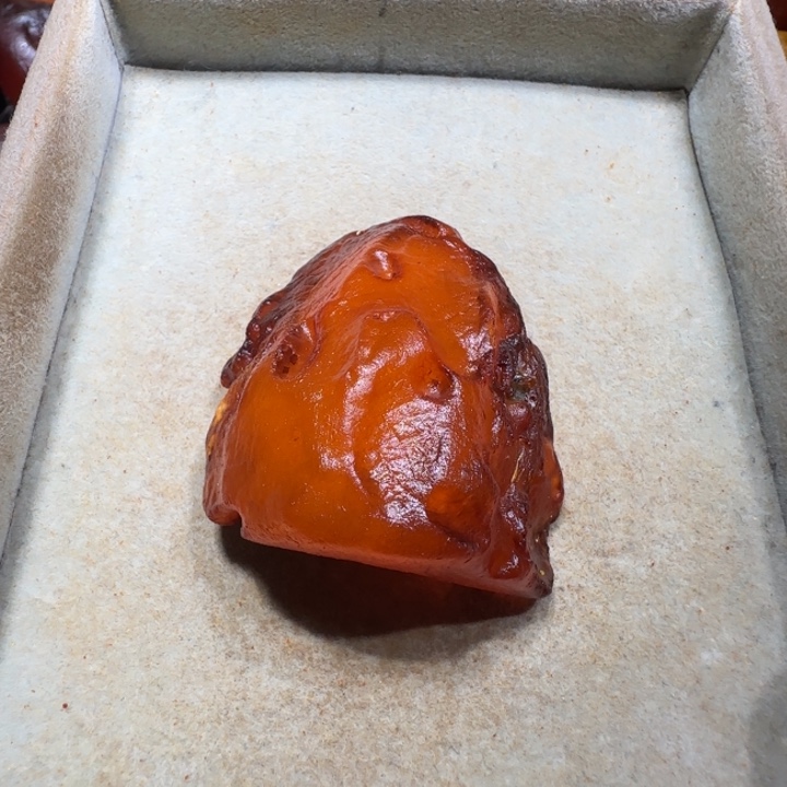 未镶嵌定制琥珀洪*专属定制