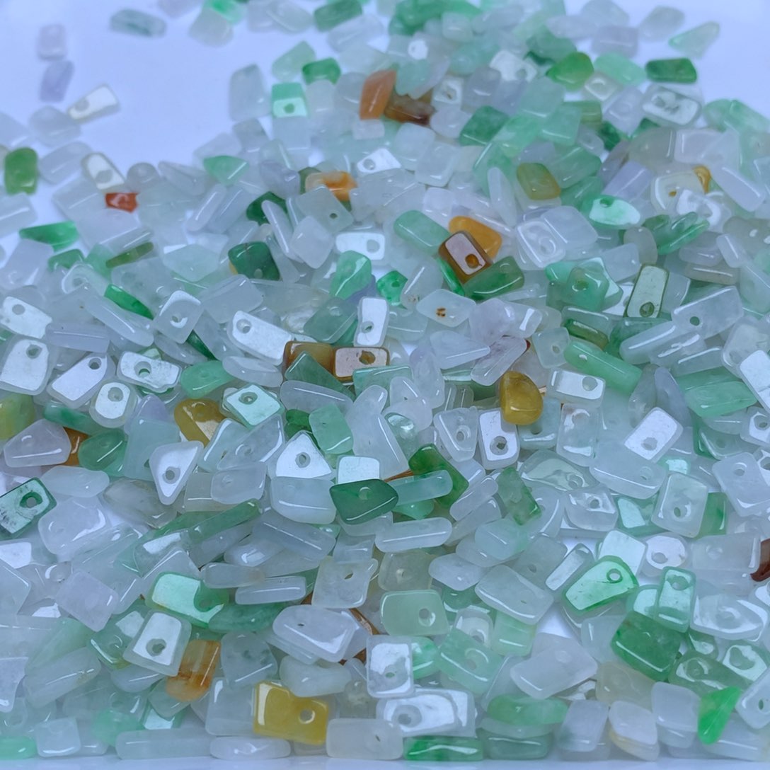 【闪购商品】翡翠手链未镶嵌冰冰三彩随行50个