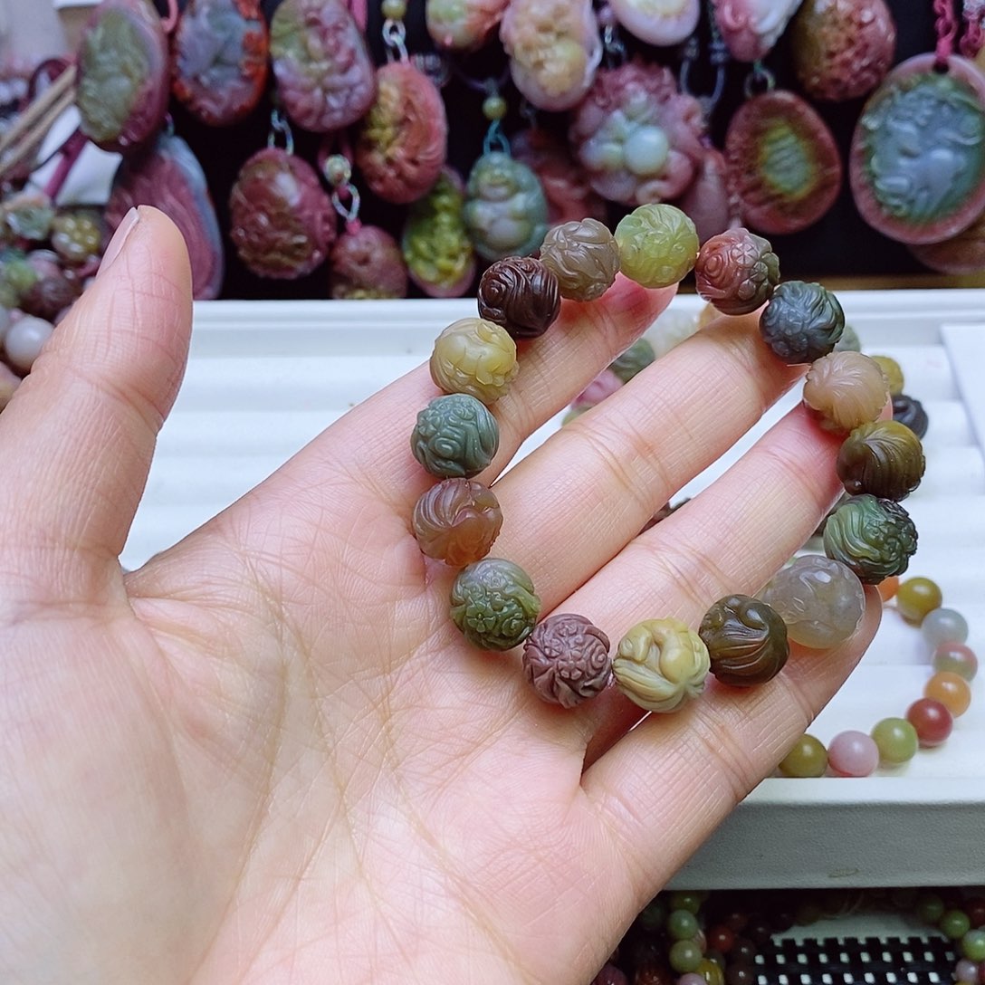 玛瑙/玉髓盐源玛瑙手链未镶嵌