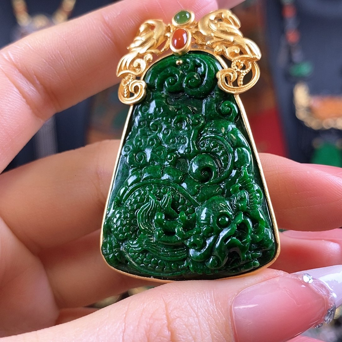 翡翠银S925镶嵌颈饰吊坠