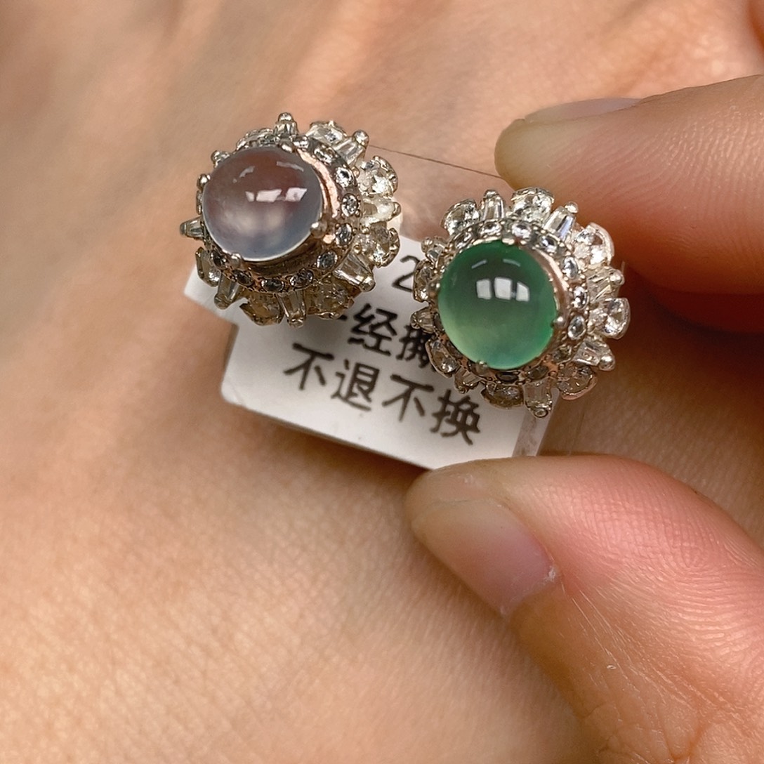 翡翠戒指未镶嵌翡翠