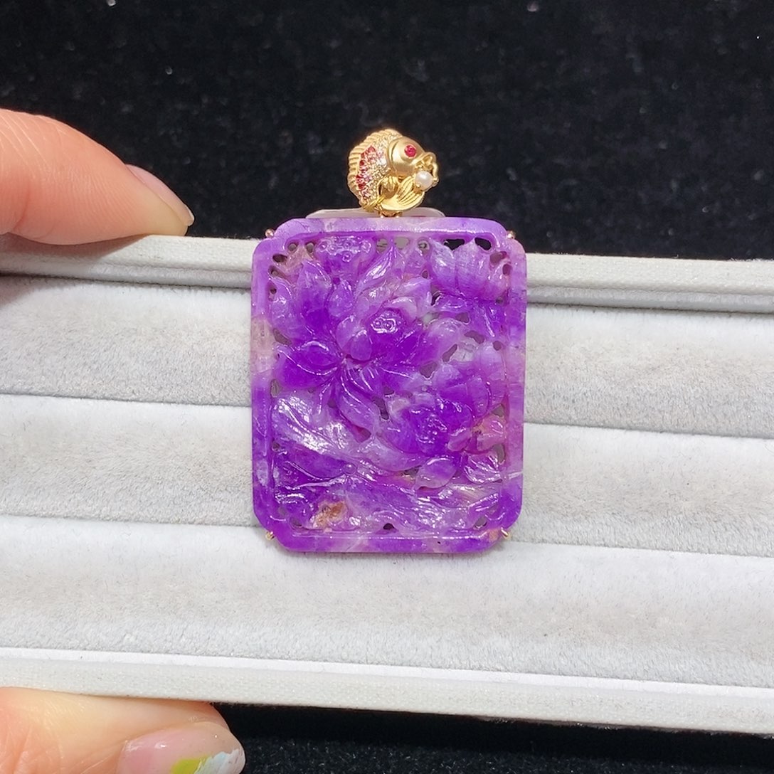 苏纪石（舒俱来）18K金镶嵌吊坠(不含链)