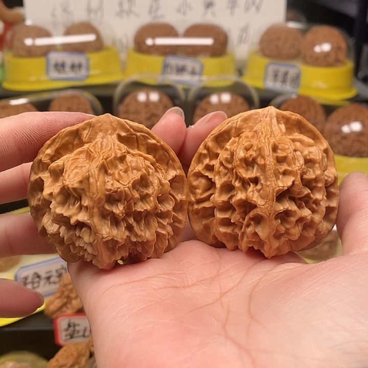 文玩核桃把件文玩核桃帝王52