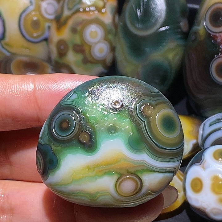 玛瑙/玉髓未镶嵌珠宝奇石13