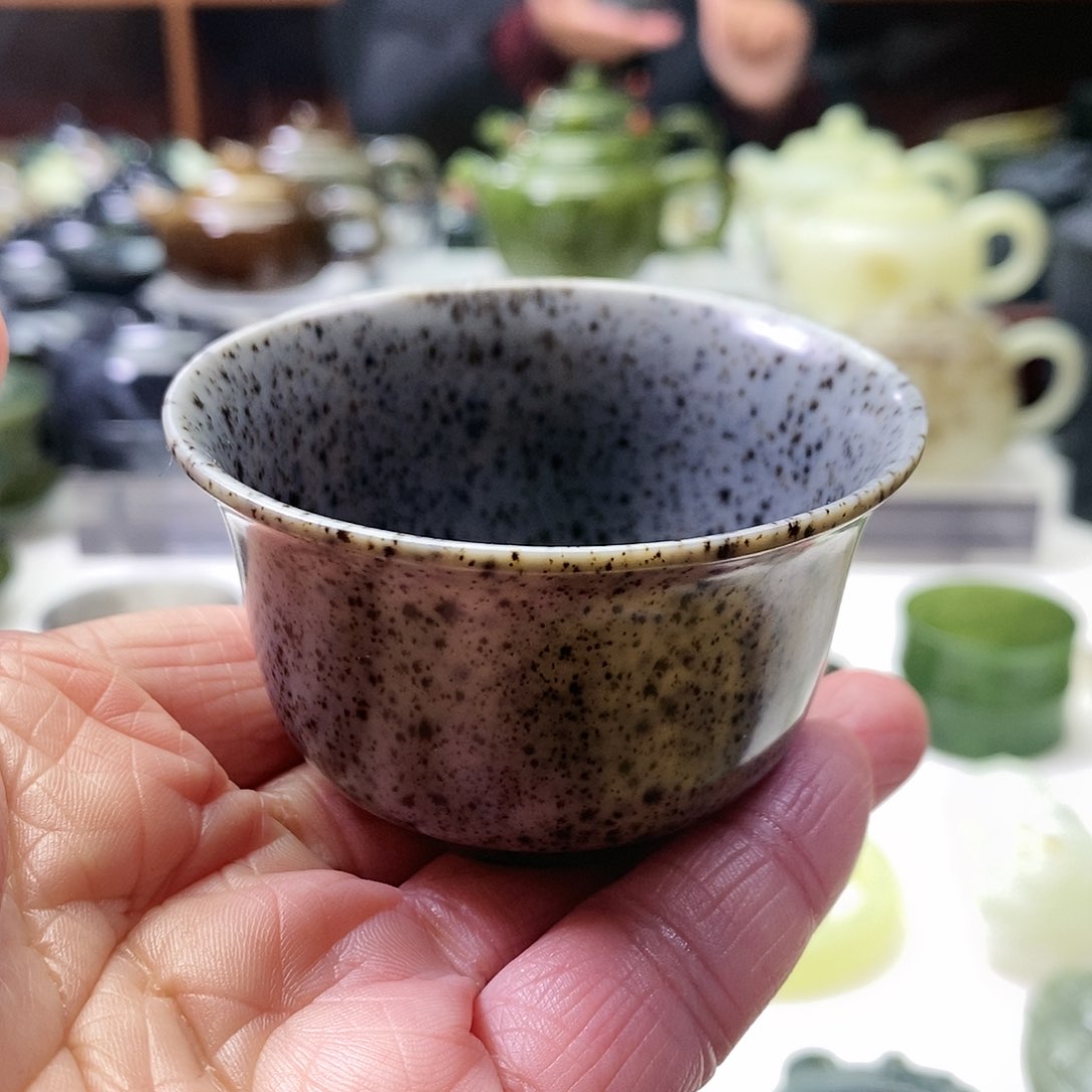 和田玉茶杯未镶嵌