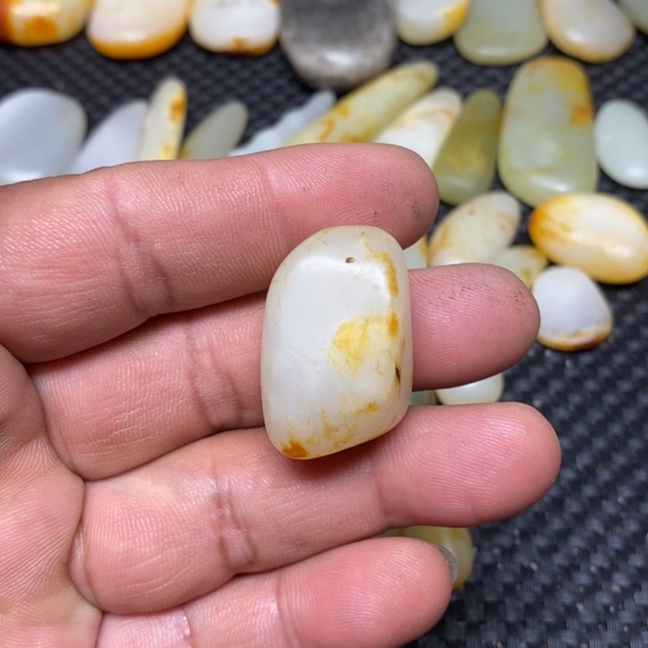 和田玉（白玉）珠宝奇石未镶嵌