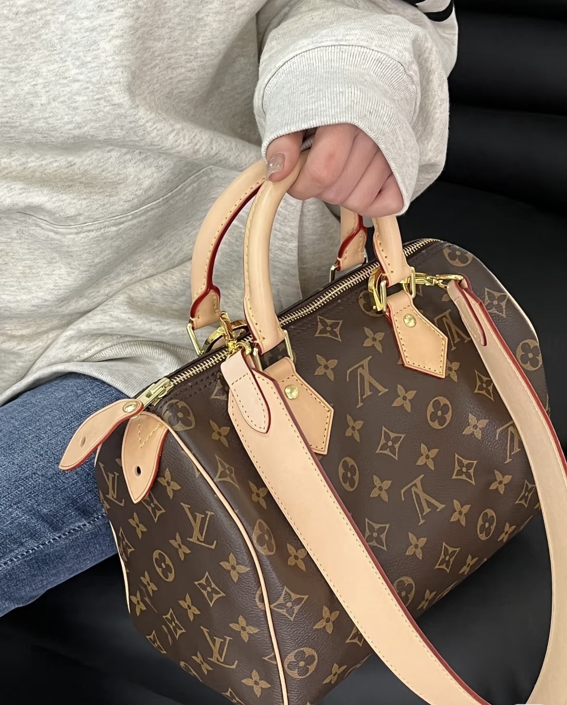 修复品LouisVuitton/路易威登 SP25送肩带手提肩背换新植鞣革
