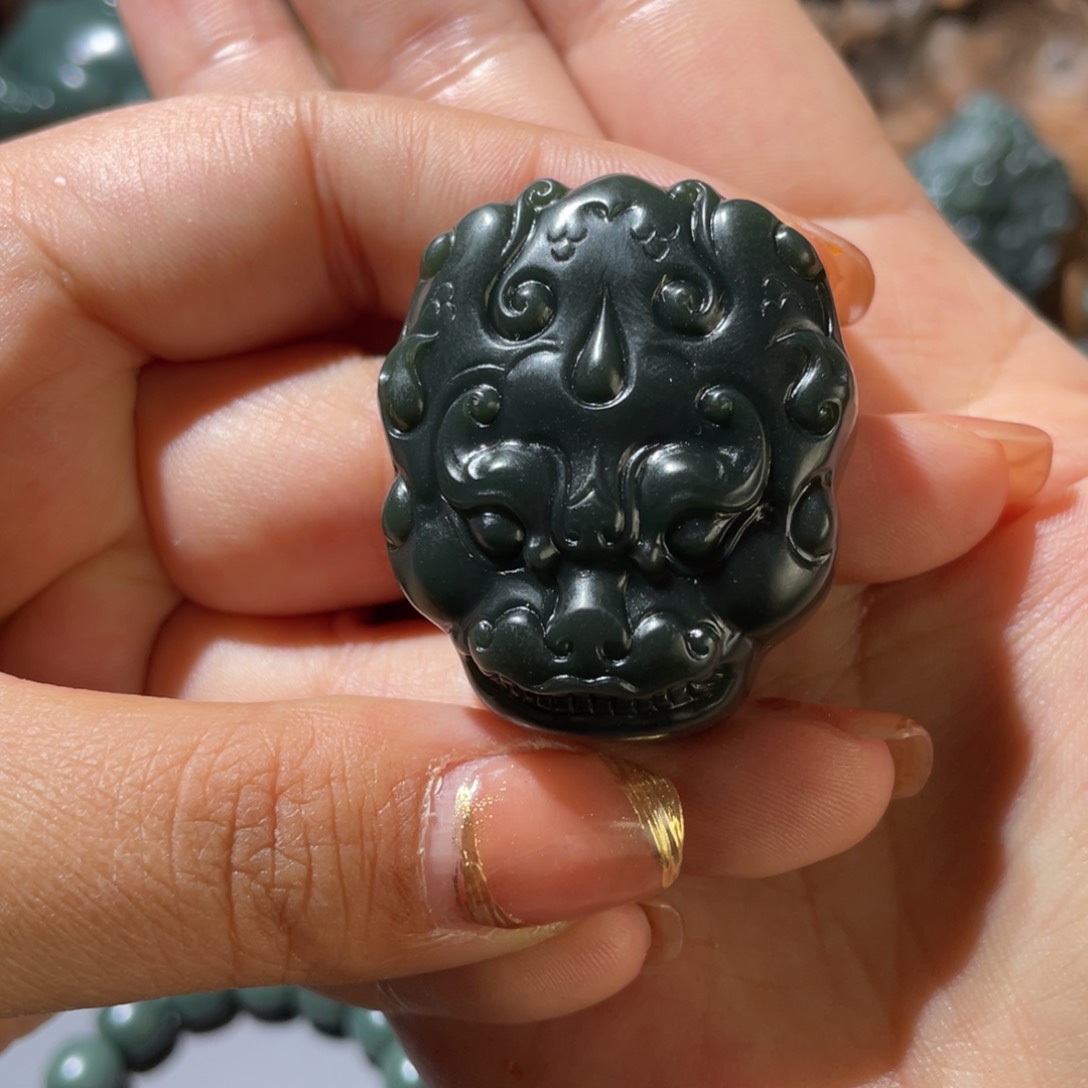 和田玉未镶嵌吊坠(不含链)