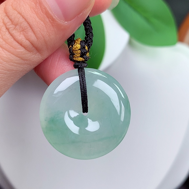 颈饰未镶嵌翡翠平安扣 25.2x5.6mm