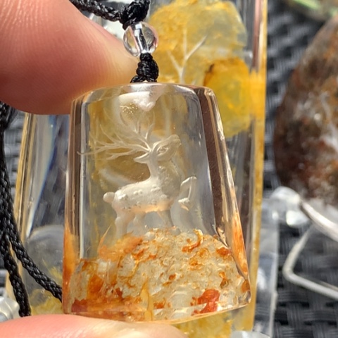 水晶颈饰未镶嵌江*