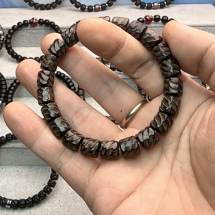 【闪购商品】手串椰蒂9✖️9龙鳞素圈