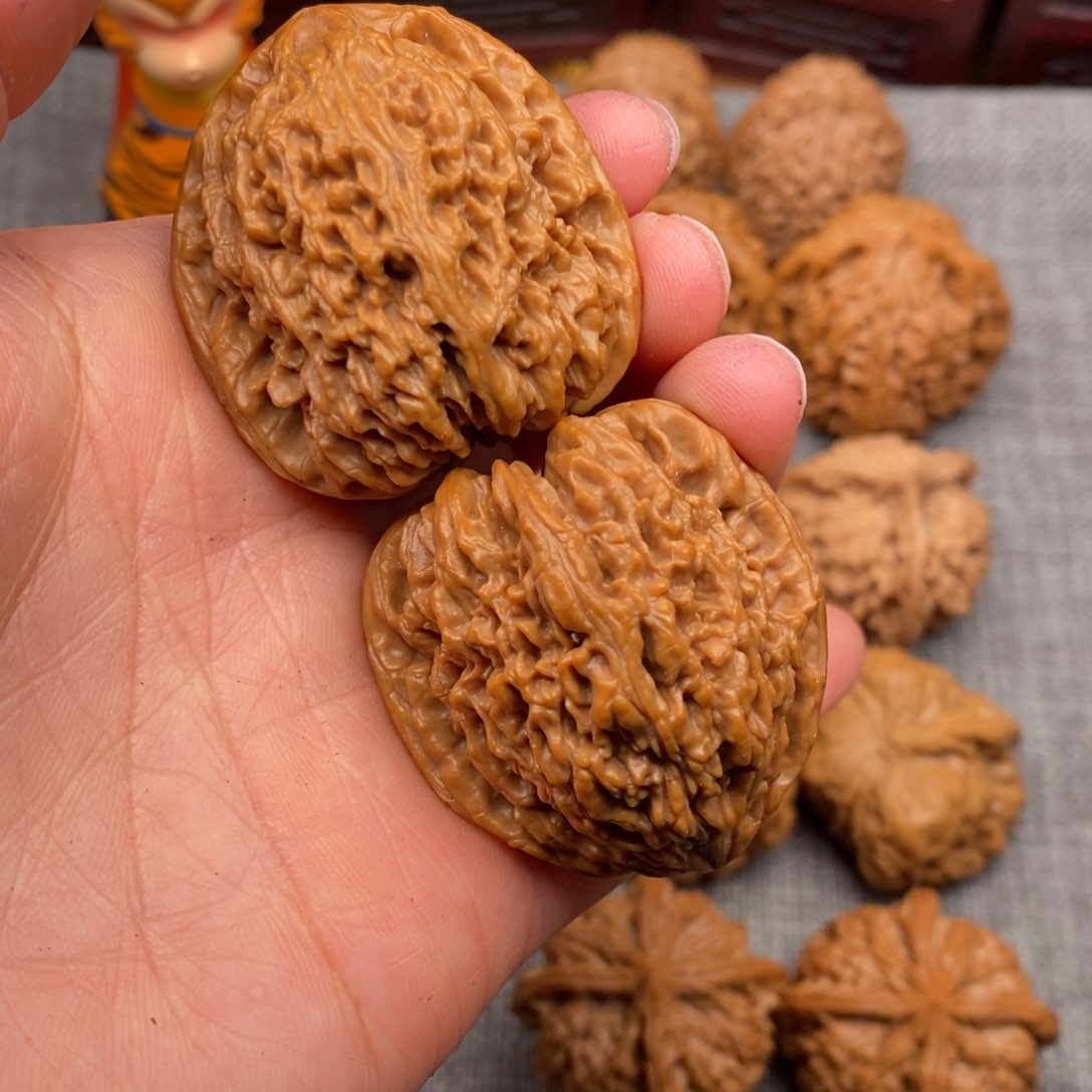 文玩核桃把件39高炮凹底南疆