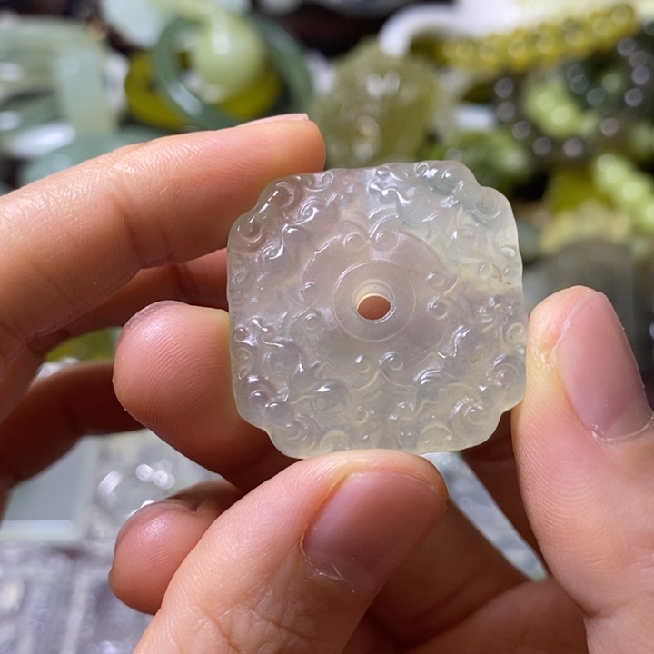 岫玉岫玉挂件未镶嵌