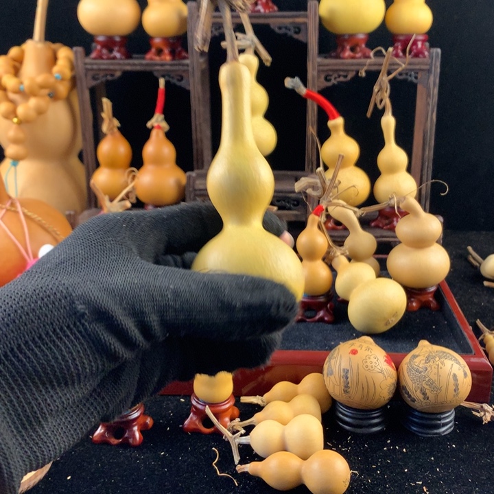 Q***.大叶紫檀（黑酸枝木类）