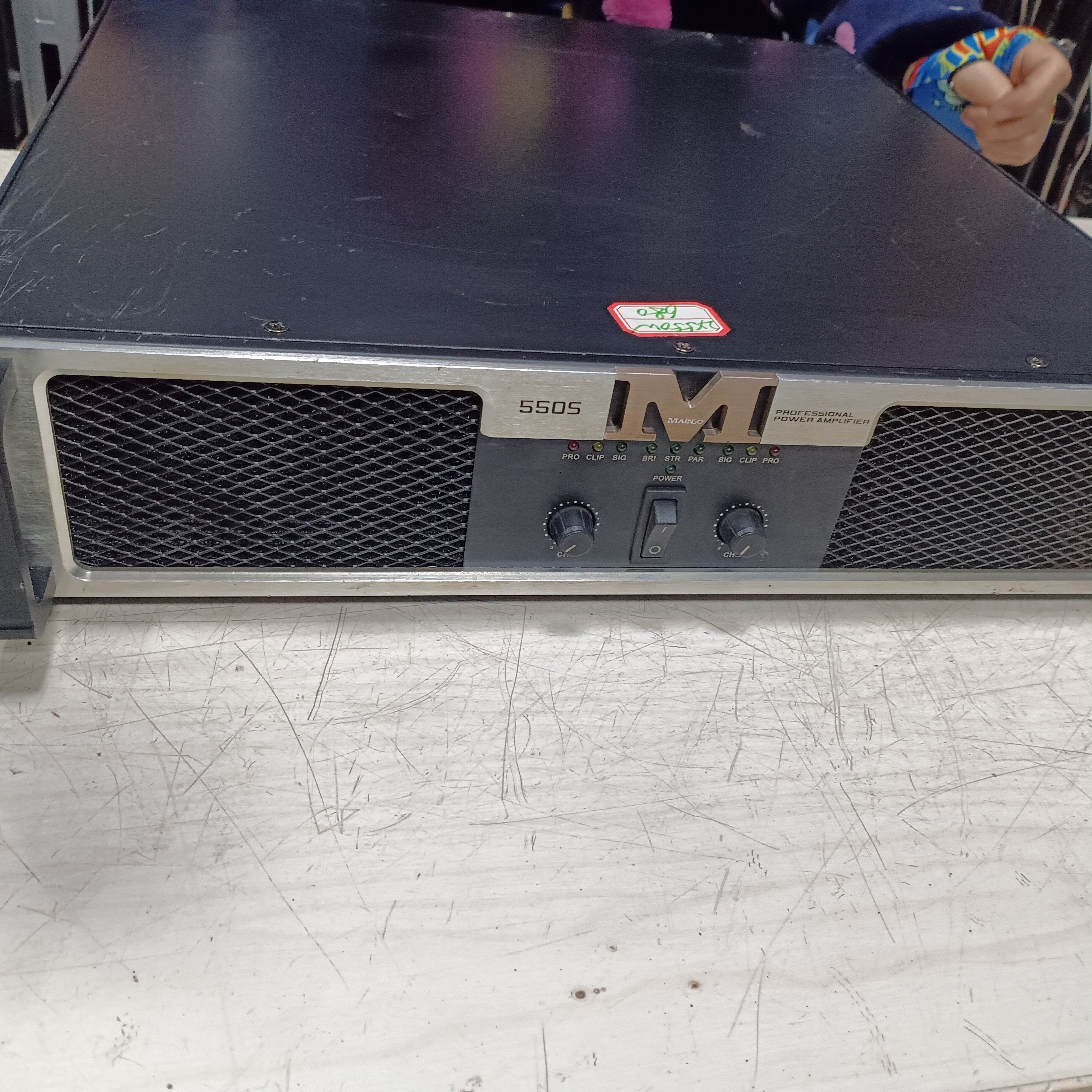 不包邮，正常使用，M后级功放一台