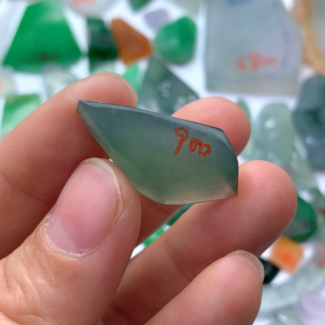 定制翡翠未镶嵌天然缅甸翡翠吊坠挂件