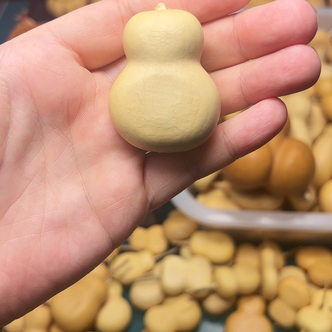 橘皮纹夹扁葫芦。微色差